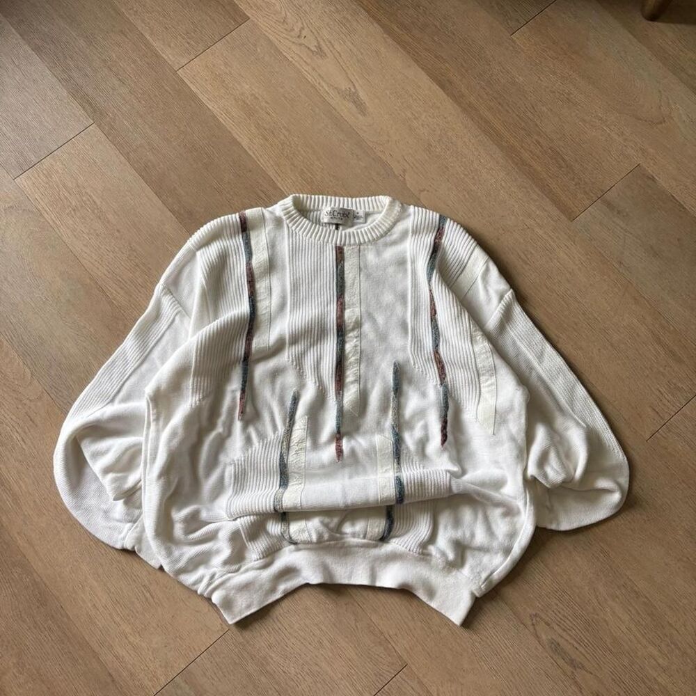 Unbranded Men's Cream and White Jumper